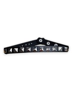 COLLAR CUELLO TACHAS CUADRADAS